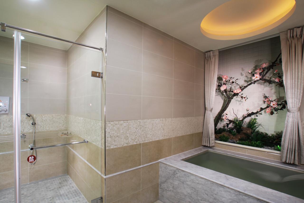 Chuang-Tang Spring Spa Hotel - Deyang Jiaoxi Eksteriør billede