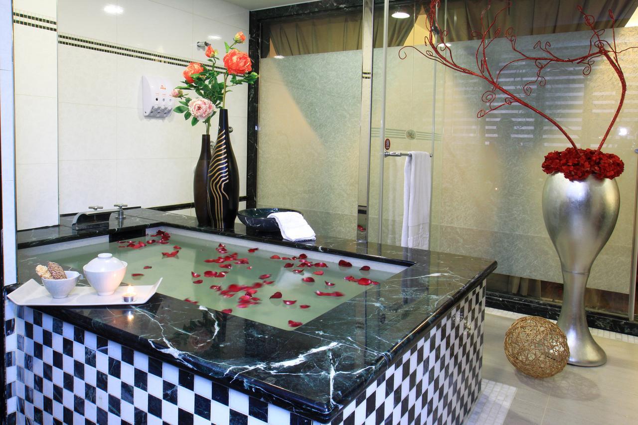 Chuang-Tang Spring Spa Hotel - Deyang Jiaoxi Eksteriør billede